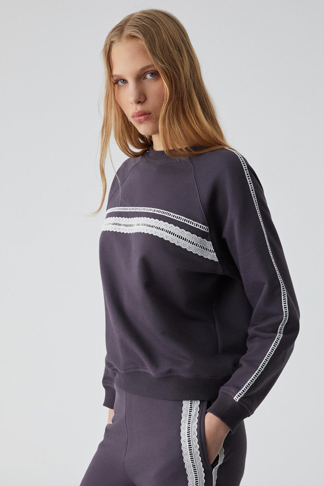 JINX Kadın %100 Pamuk Kapüşonlu Fermuarlı Mor Sweatshirt