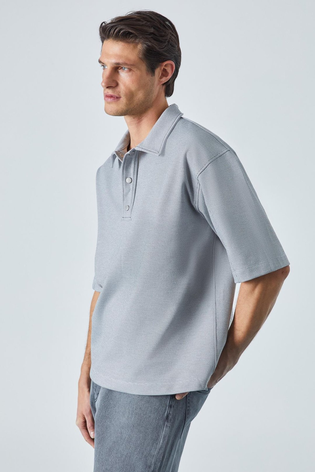 JUCKA Erkek Kısa Kollu Çıtçıt Kapamalı Oversize Fit Polo Yaka Gri T-Shirt