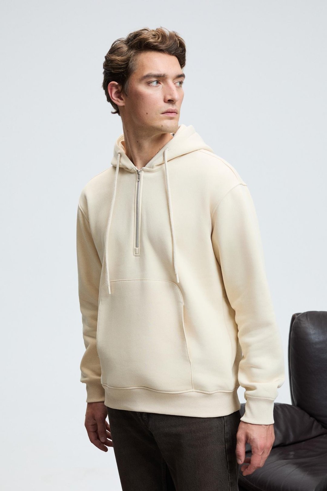 JUSTUS Erkek Kapüşonlu Kanguru Cepli Fermuar Yakalı Krem Sweatshirt