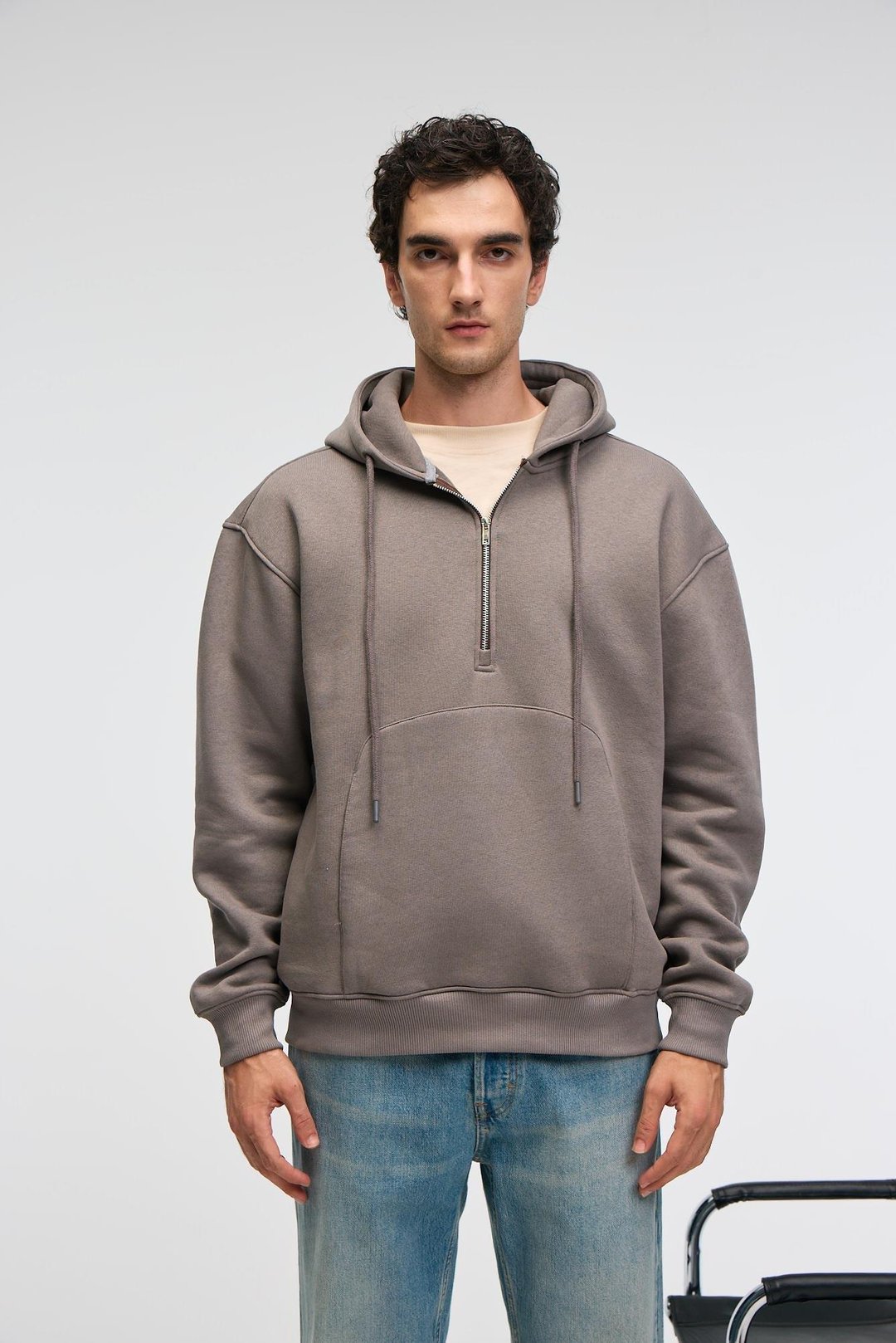 JUSTUS Erkek Kapüşonlu Kanguru Cepli Fermuar Yakalı Koyu Gri Sweatshirt