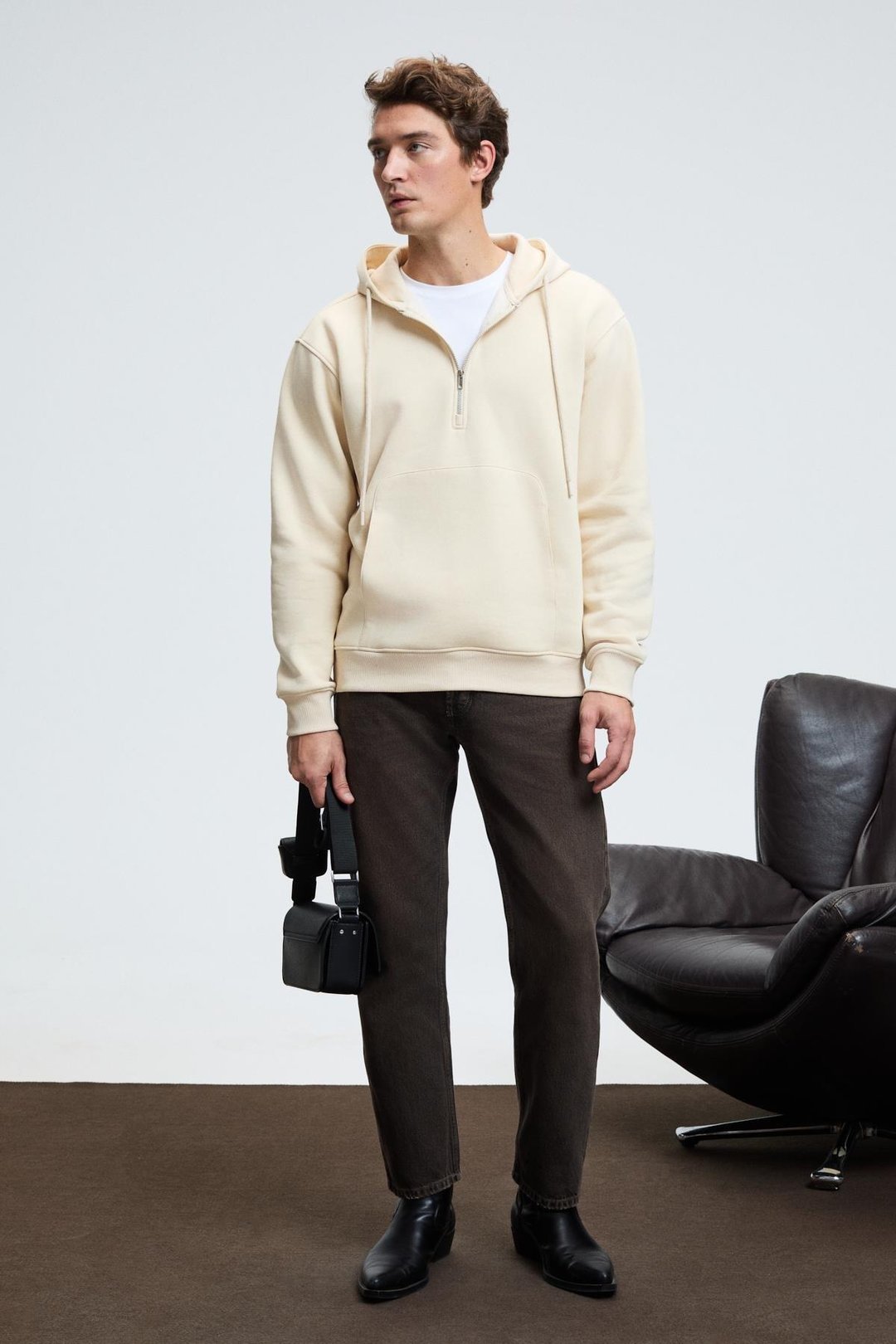 JUSTUS Erkek Kapüşonlu Kanguru Cepli Fermuar Yakalı Krem Sweatshirt