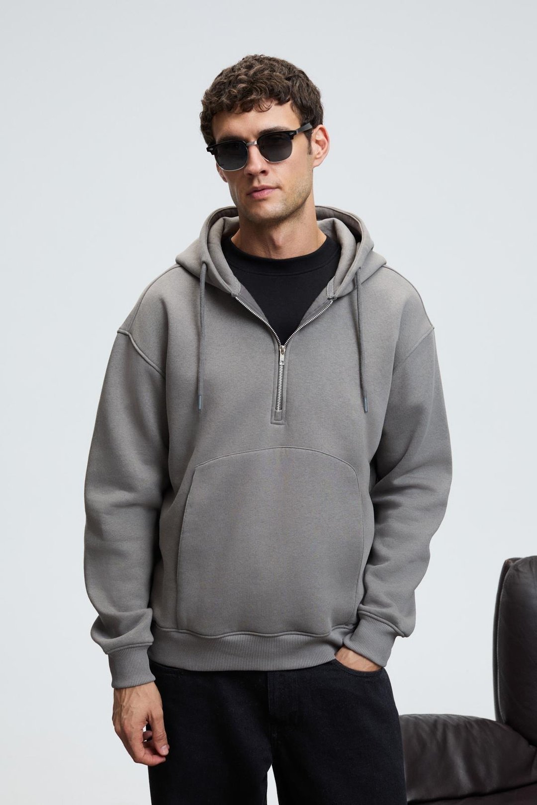 JUSTUS Erkek Kapüşonlu Kanguru Cepli Fermuar Yakalı Koyu Gri Sweatshirt