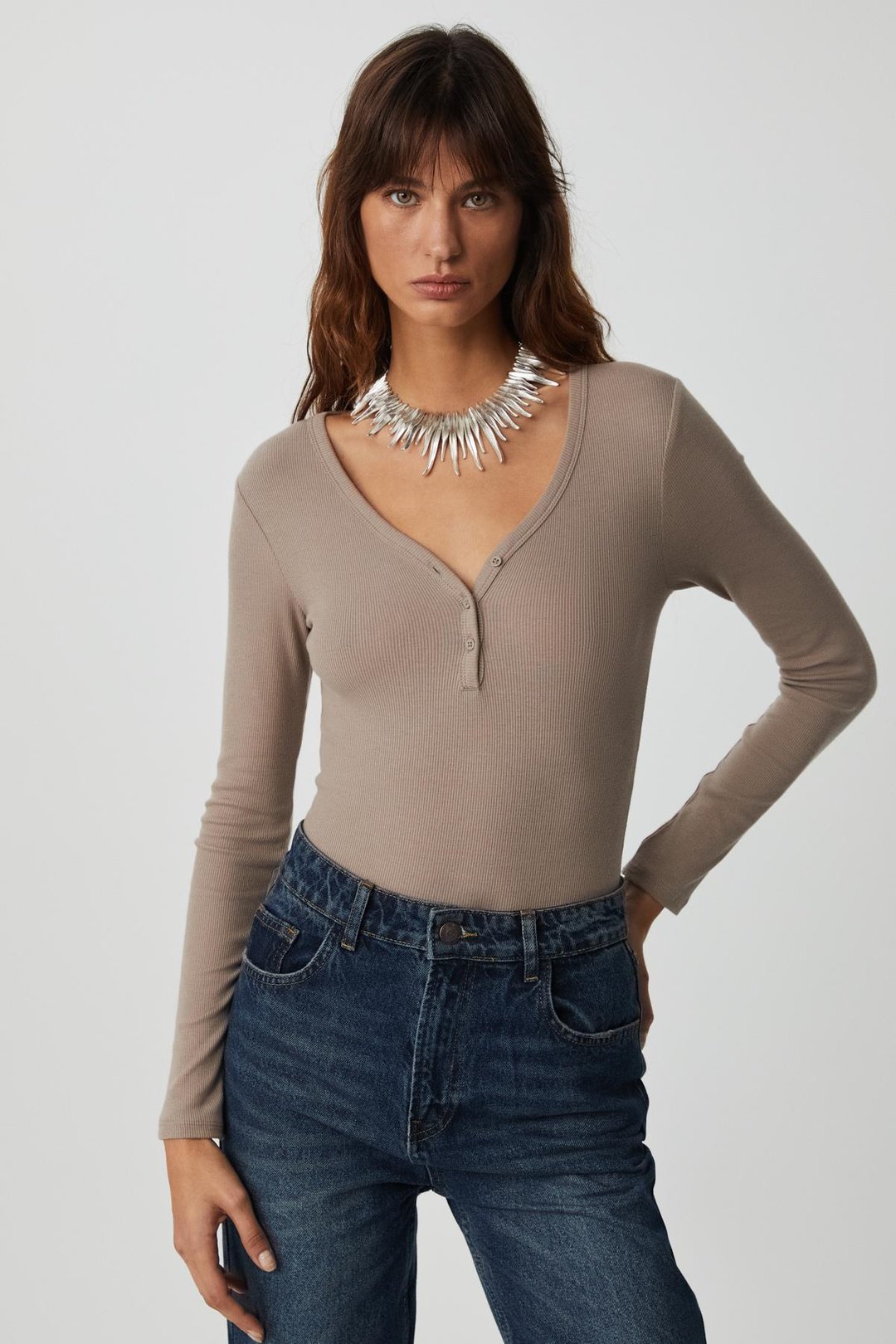 KALANI Kadın Uzun Kollu V Yaka Patlı Düğmeli Vizon Body