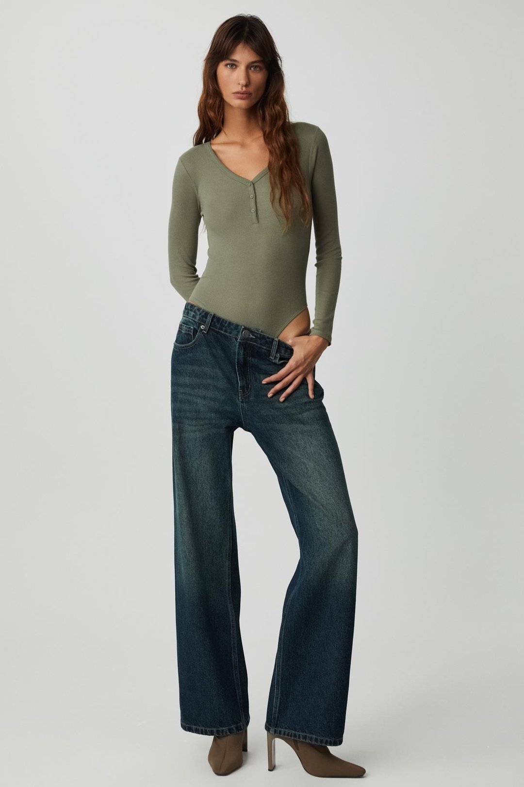 KALANI Kadın Uzun Kollu V Yaka Patlı Düğmeli Mint Yeşil Body