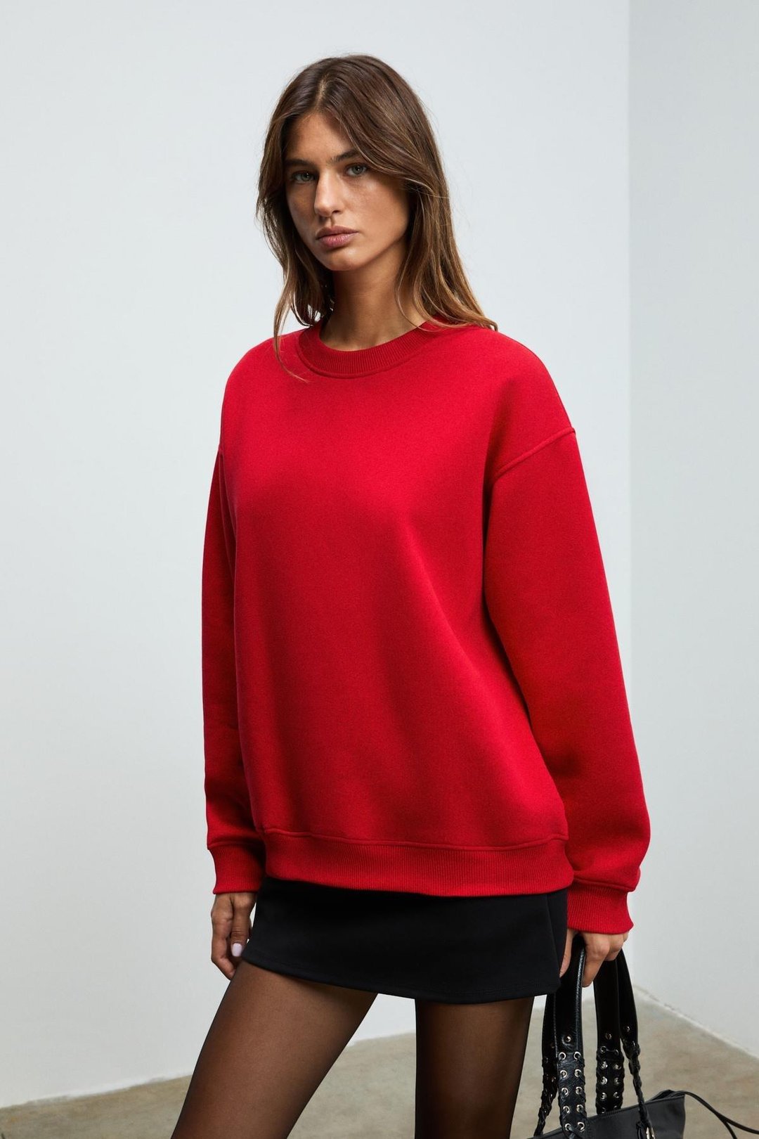 KARIUS Kadın Organik Pamuklu İçi Polarsız Oversize Yuvarlak Yakalı Kırmızı Sweatshirt