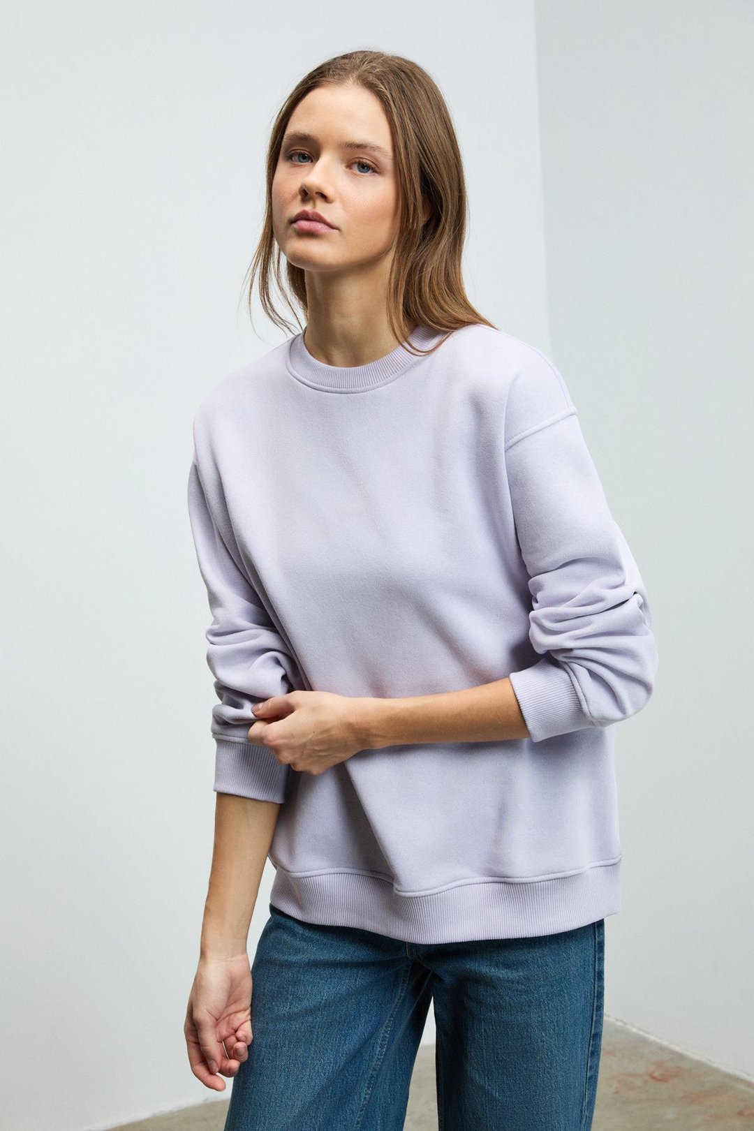 KARIUS Kadın Organik Pamuklu İçi Polarsız Oversize Yuvarlak Yakalı Lila Sweatshirt