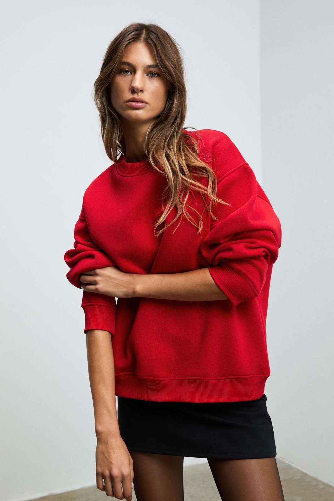 KARIUS Kadın Organik Pamuklu İçi Polarsız Oversize Yuvarlak Yakalı Kırmızı Sweatshirt