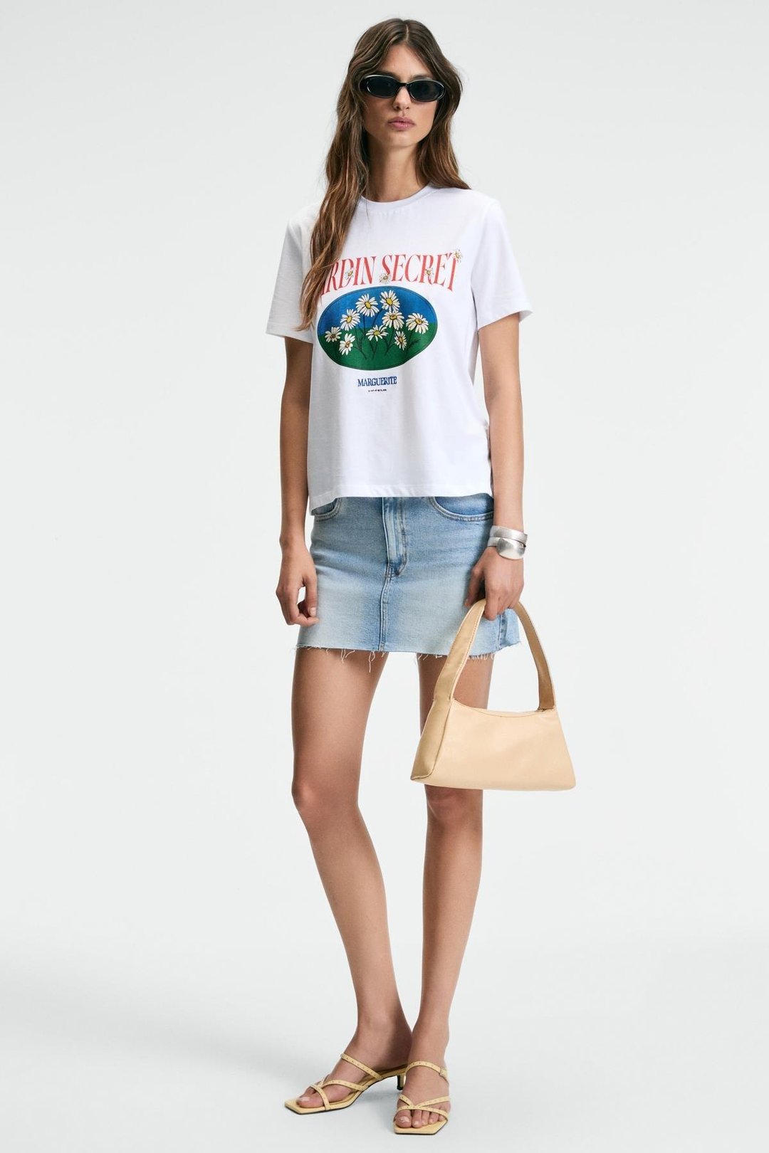 KARIVA Kadın Bisiklet Yaka Kısa Kollu Ön Baskı Detaylı Regular Fit Beyaz T-Shirt