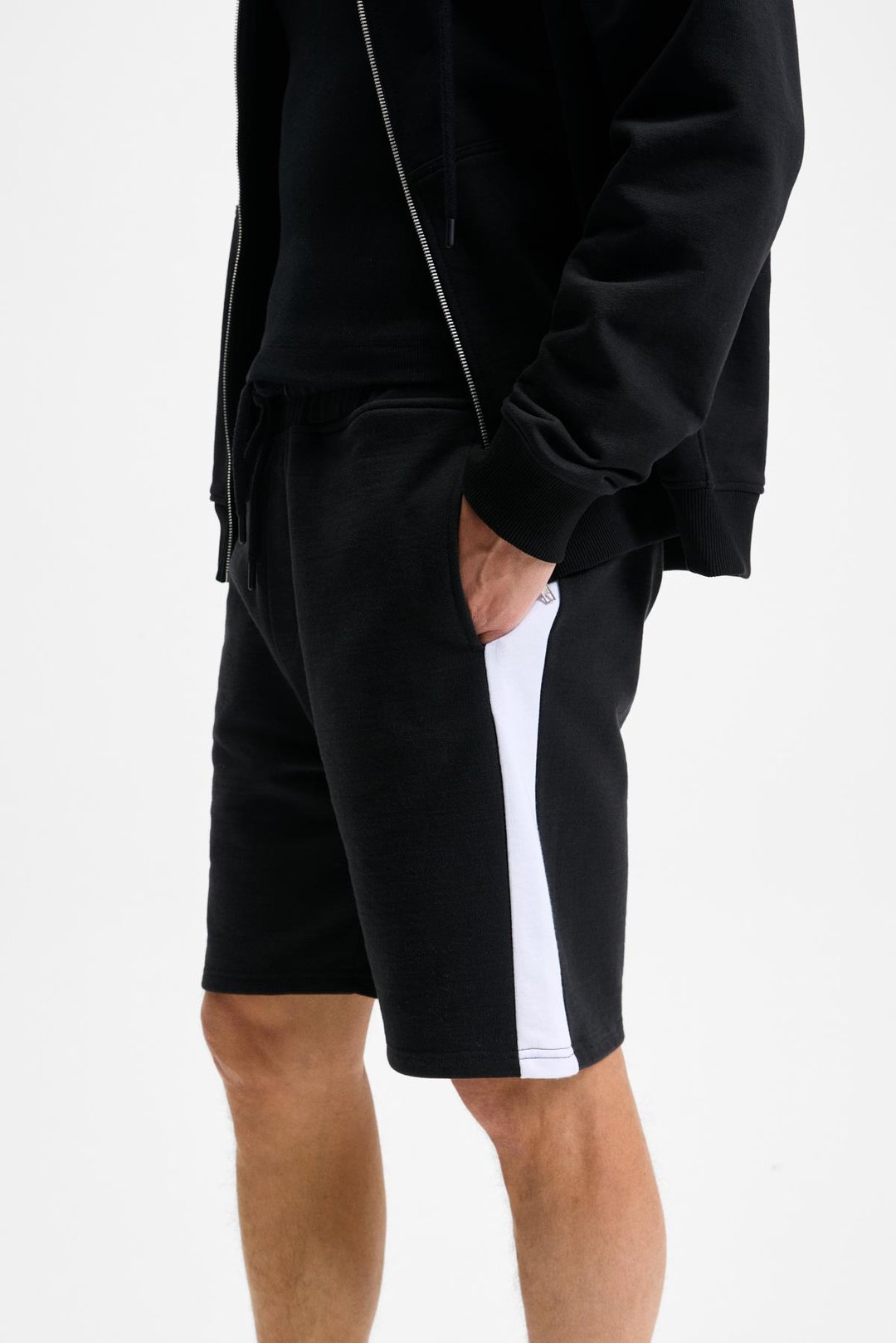 KEPA Erkek Beli Lastikli Cepli Relaxed Fit Siyah Şort