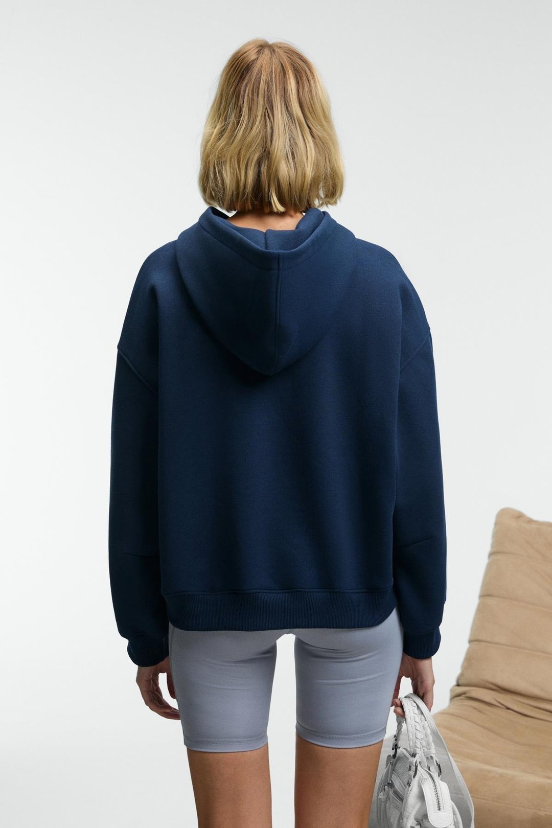 KIKRES Kadın Kapüşonlu Nakış Detaylı Oversize Lacivert Sweatshirt