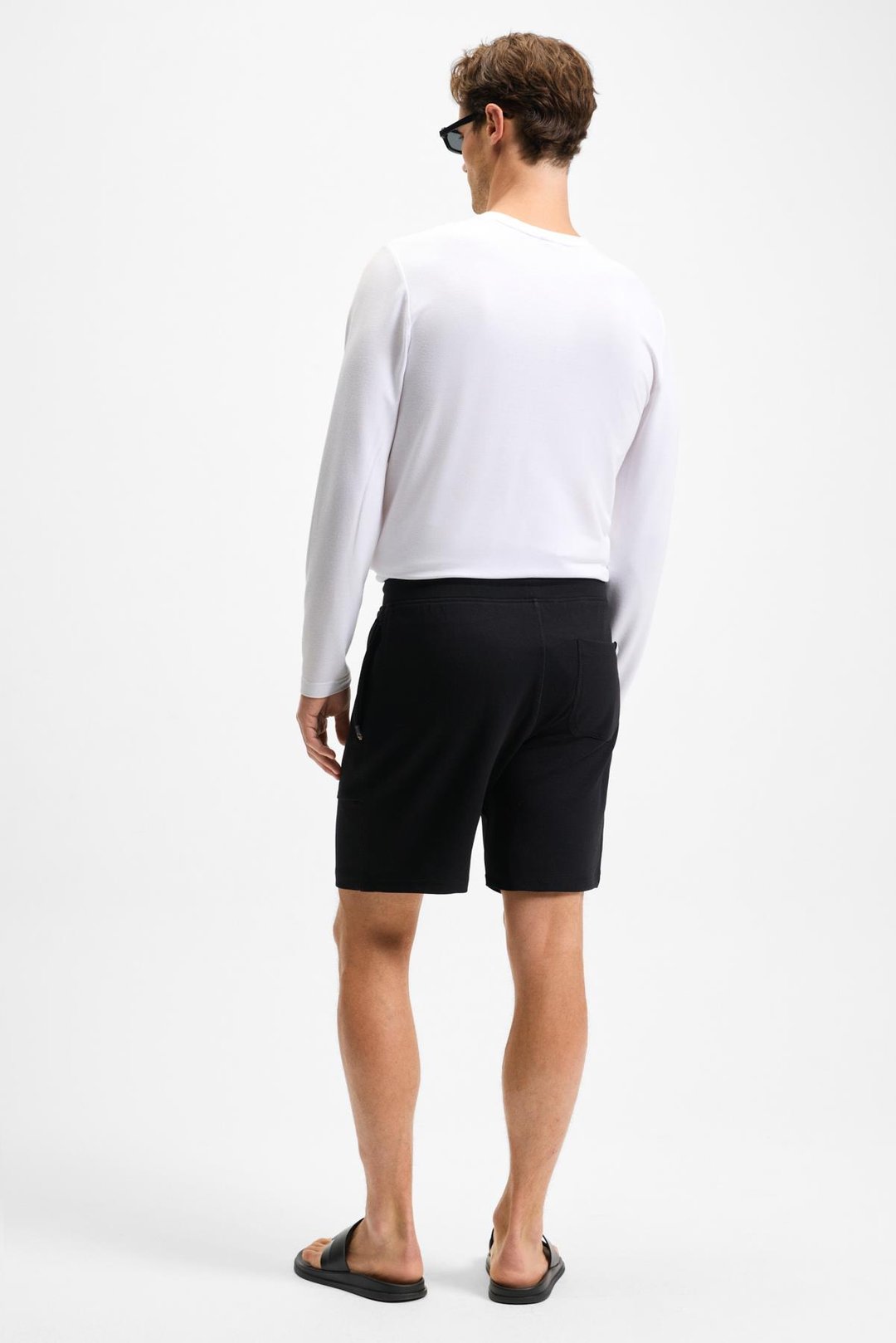 KONSA Erkek Beli Lastikli Kordonlu Yanları Fermuarlı Cepli Relaxed Fit Siyah Şort & Bermuda