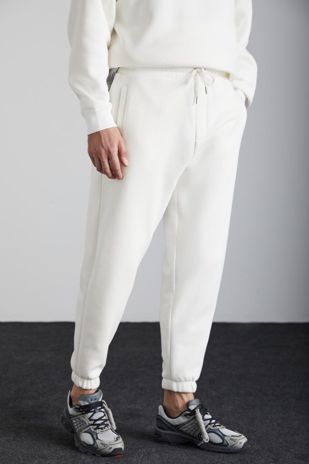 KYOTO Erkek Organik Pamuklu İçi Polarlı Geniş Kesim Paçası Lastikli Jogger Ekru Eşofman Altı
