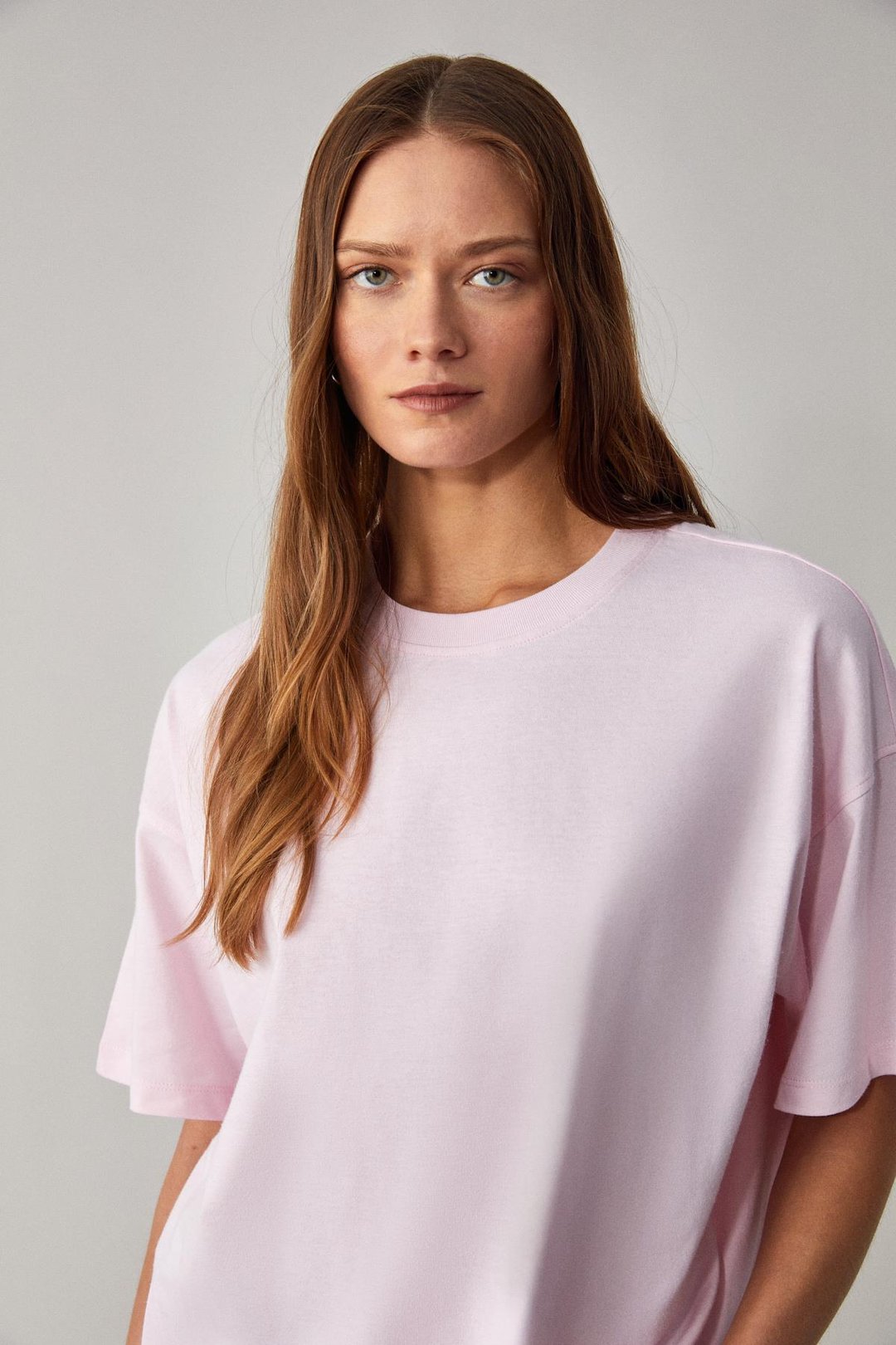 LAGERTHA Kadın %100 organik Pamuklu Kalın Dokulu Oversize Fit Yuvarlak Yakalı Açık Pembe T-Shirt