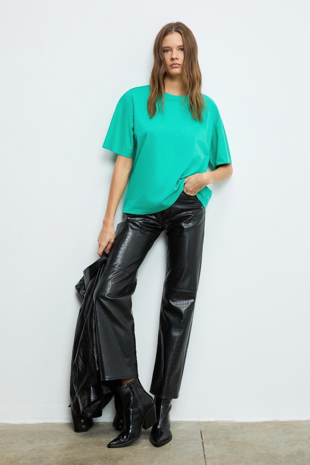 LAGERTHA Kadın %100 organik Pamuklu Kalın Dokulu Oversize Fit Yuvarlak Yakalı Yeşil T-Shirt