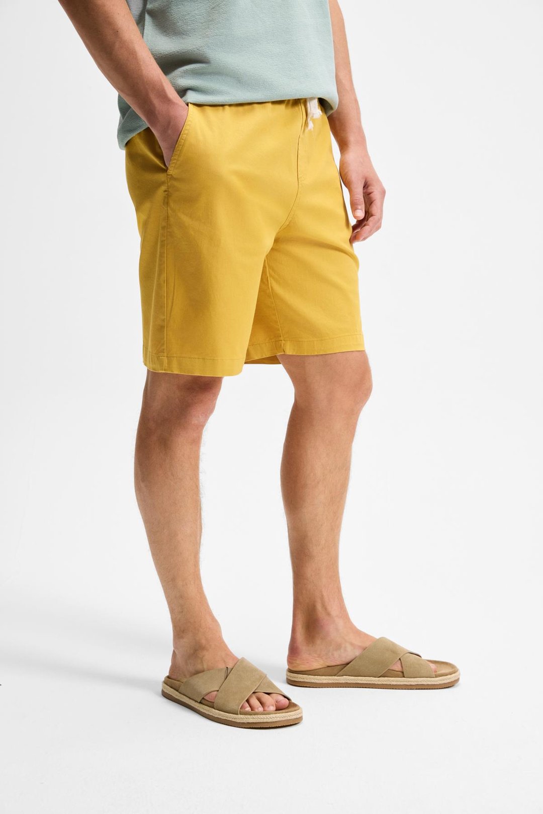 LASPER Erkek Likralı Yanları Cepli Beli Lastikli Relaxed Fit Safran Sarı Şort