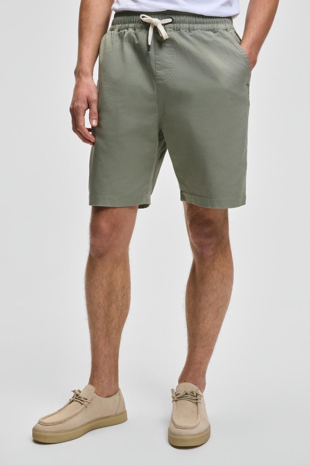 LASPER Erkek Likralı Yanları Cepli Beli Lastikli Relaxed Fit Açık Haki Şort