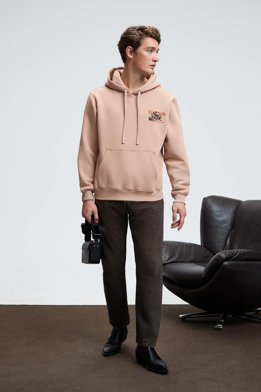 LELAND Erkek Kapüşonlu Kanguru Cepli Göğsü Nakışlı Regular Fit Vizon Sweatshirt