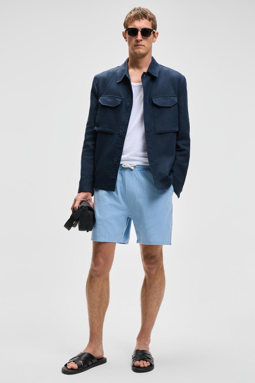 LEYTON Erkek Relaxed Fit Çift Cepli Beli Lastikli Keten Karışımlı Dokuma Mavi Şort & Bermuda