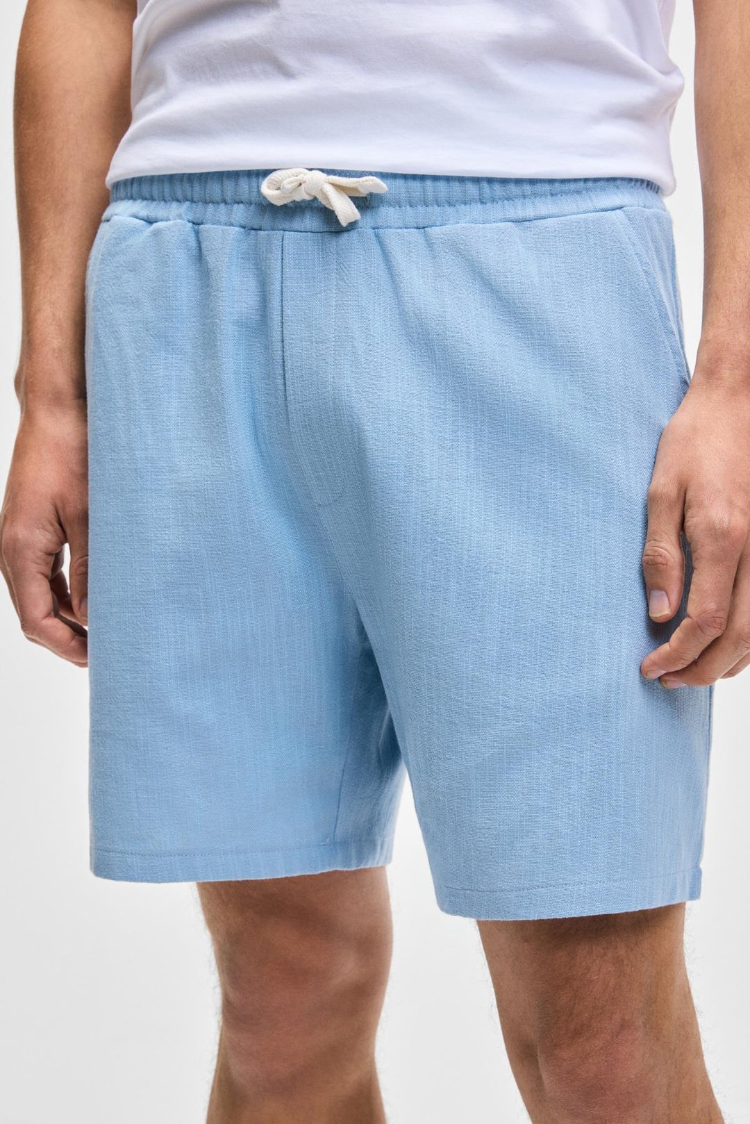 LEYTON Erkek Relaxed Fit Çift Cepli Beli Lastikli Keten Karışımlı Dokuma Mavi Şort & Bermuda