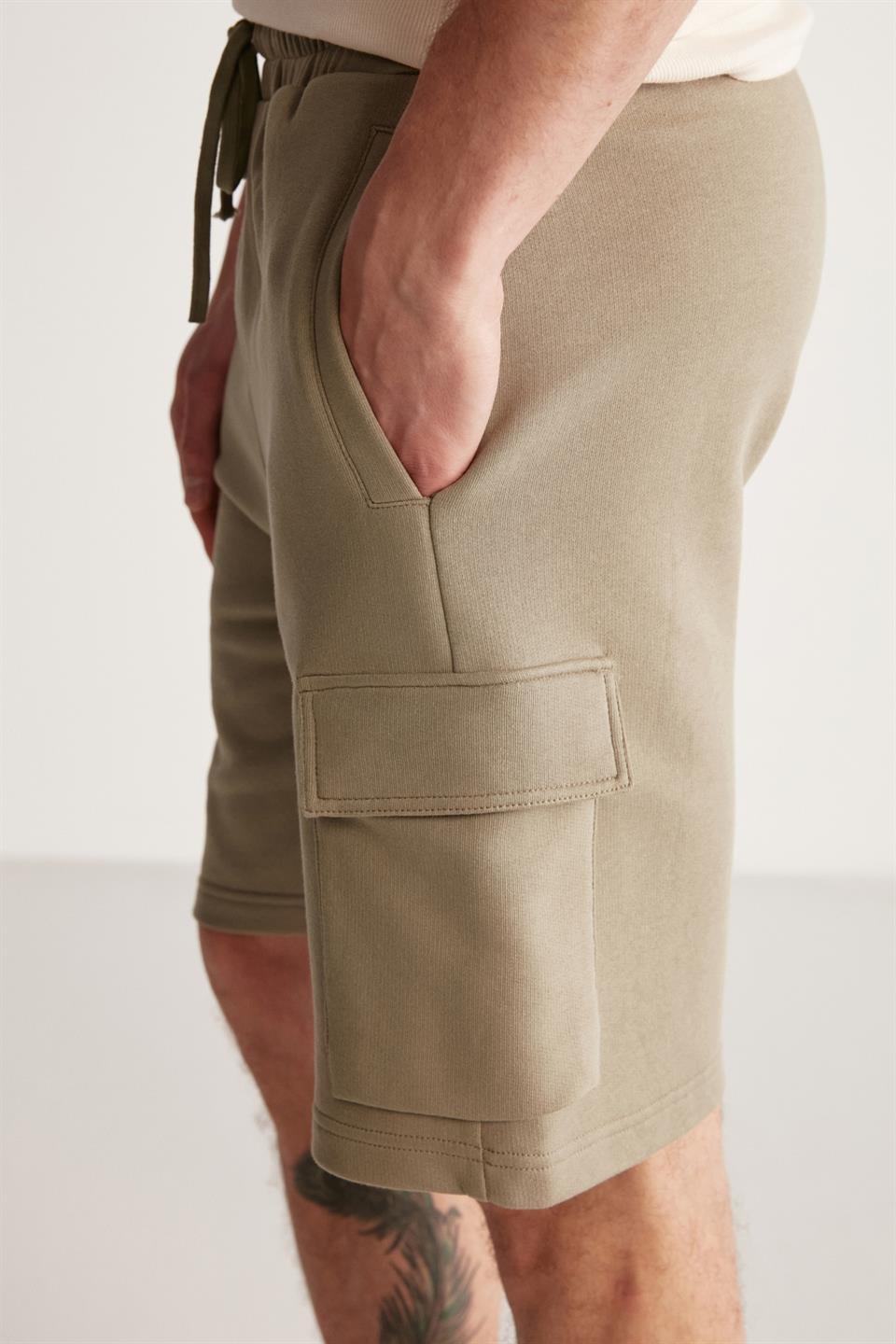 LIONEL  Regular Haki Tekli Şort