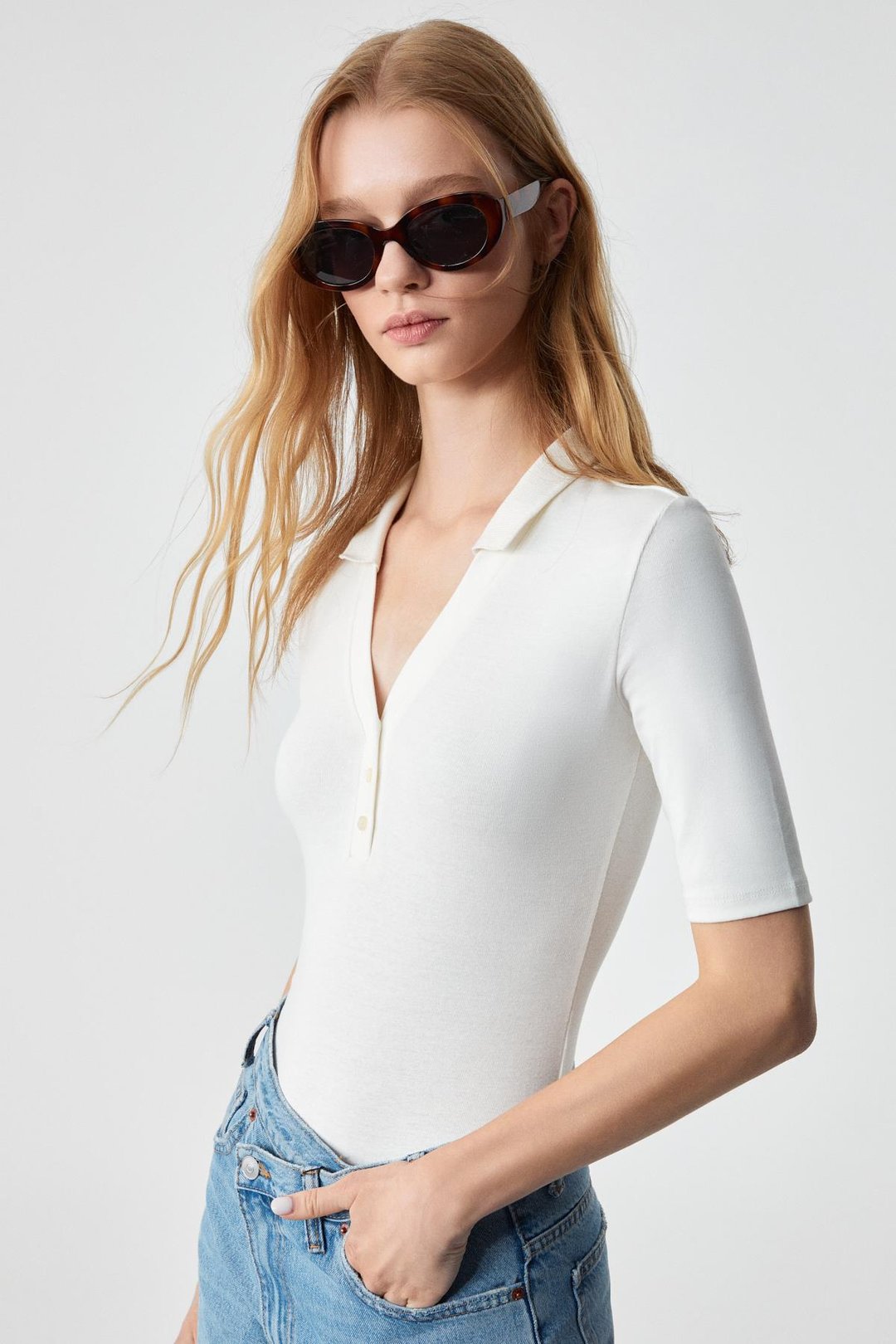 LOKKISER Kadın Düğmeli Apaj Yaka Kısa Kol Beyaz Yelek