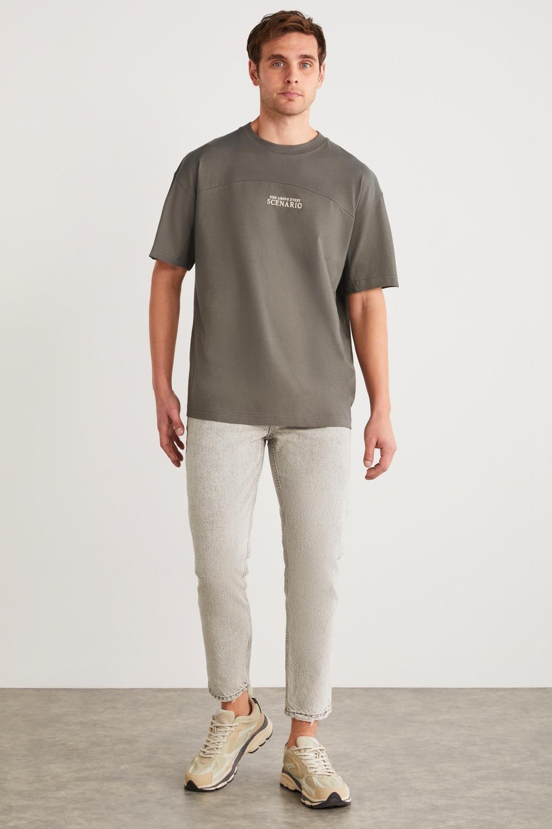 LORENZO Erkek Özel Dokulu Kumaşlı %100 Pamuk Düğme Detaylı Regular Gri T-Shirt