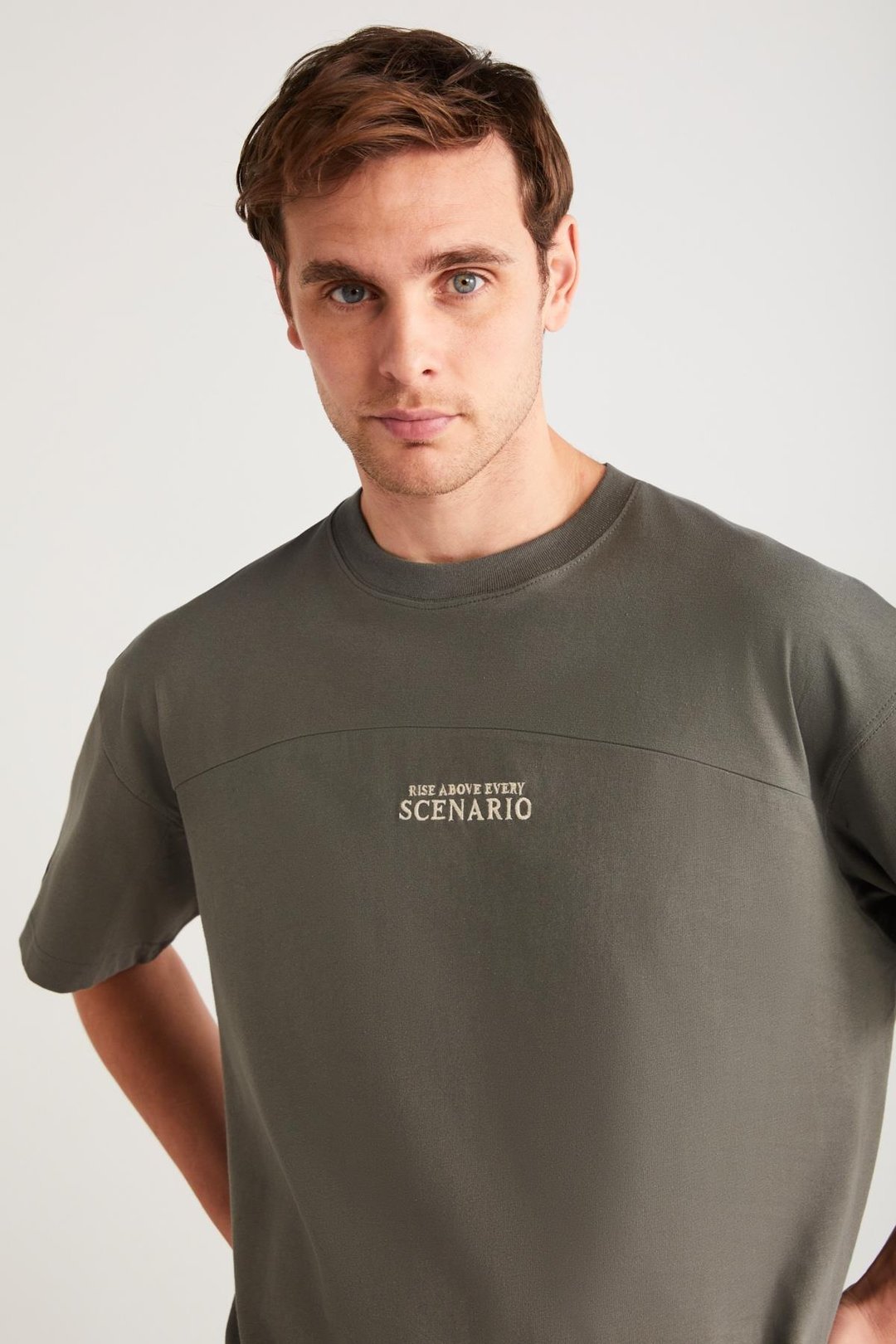 LORENZO Erkek Özel Dokulu Kumaşlı %100 Pamuk Düğme Detaylı Regular Gri T-Shirt