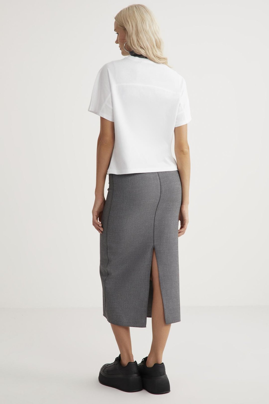 LOTTIE Kadın %100 Organik Pamuklu Regular Kalıp Bisiklet Yaka Basic Kısa Kollu Beyaz T-Shirt