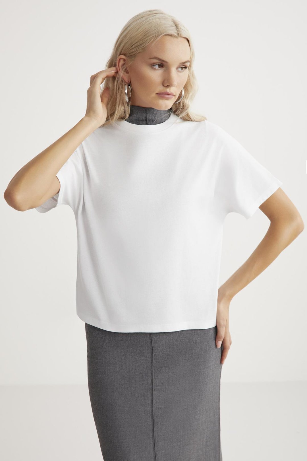 LOTTIE Kadın %100 Organik Pamuklu Regular Kalıp Bisiklet Yaka Basic Kısa Kollu Beyaz T-Shirt