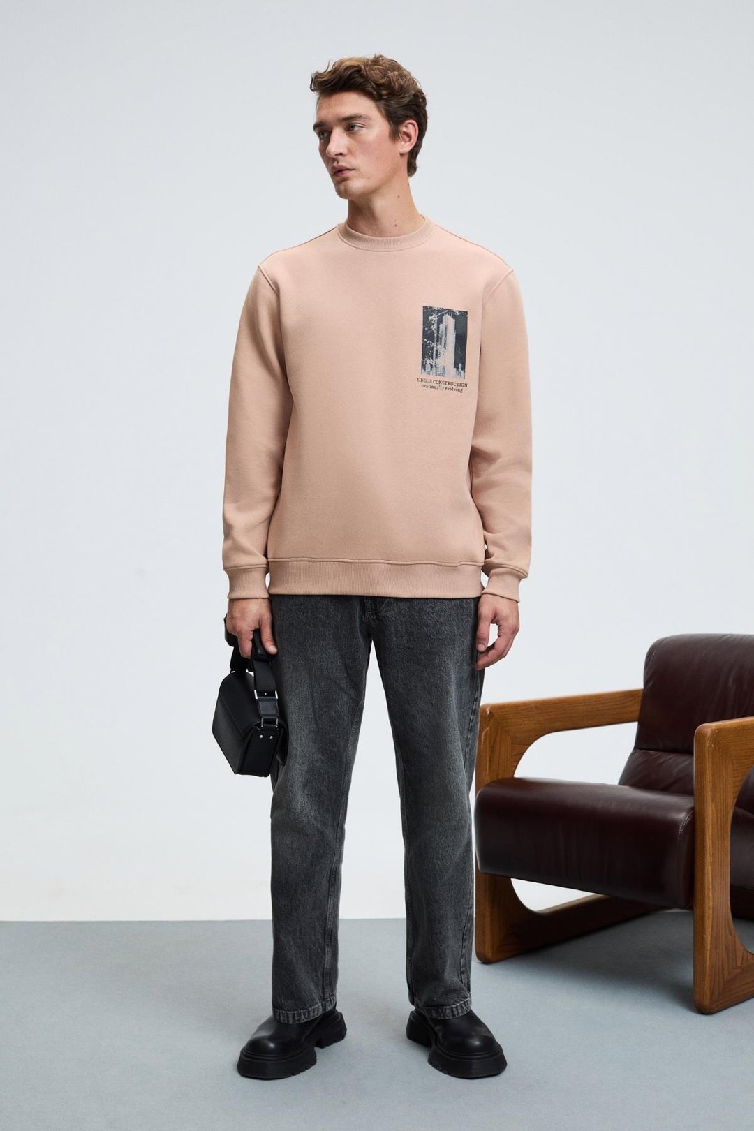 LUCIAN Erkek Göğsü Ve Sırtı Baskılı Yuvarlak Yaka Regular Fit Vizon Sweatshirt