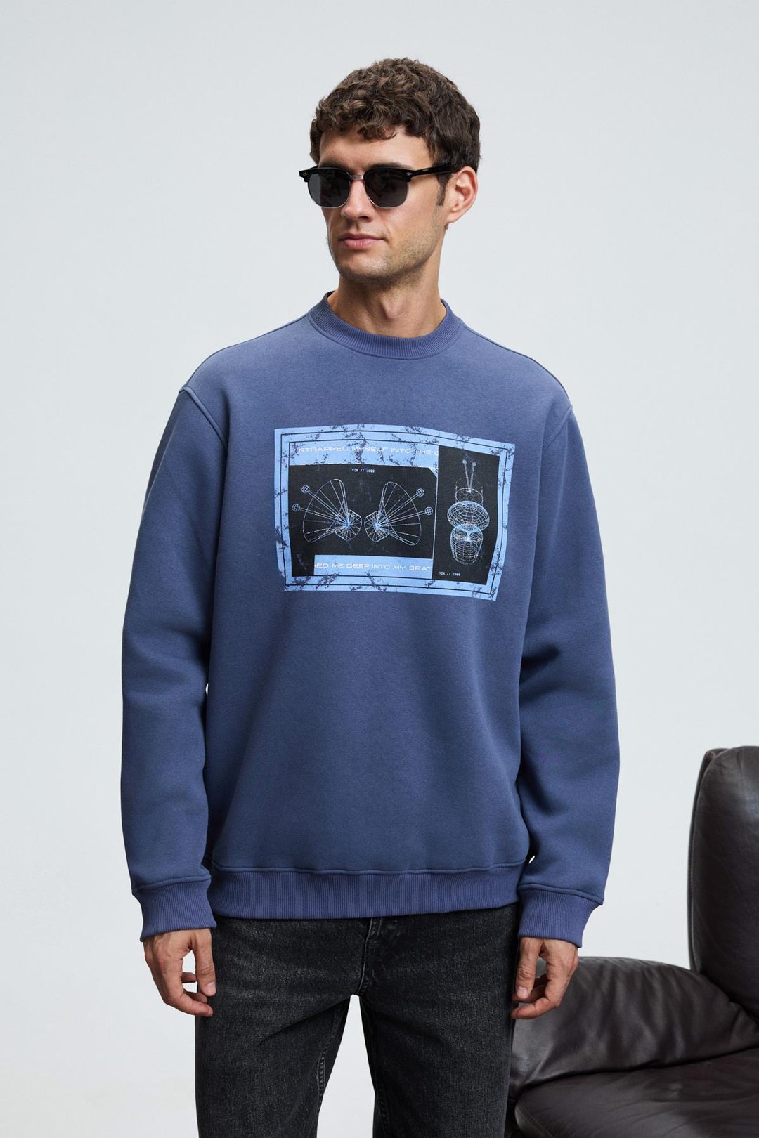 LUCIAN Erkek Göğsü Ve Sırtı Baskılı Yuvarlak Yaka Regular Fit İndigo Sweatshirt