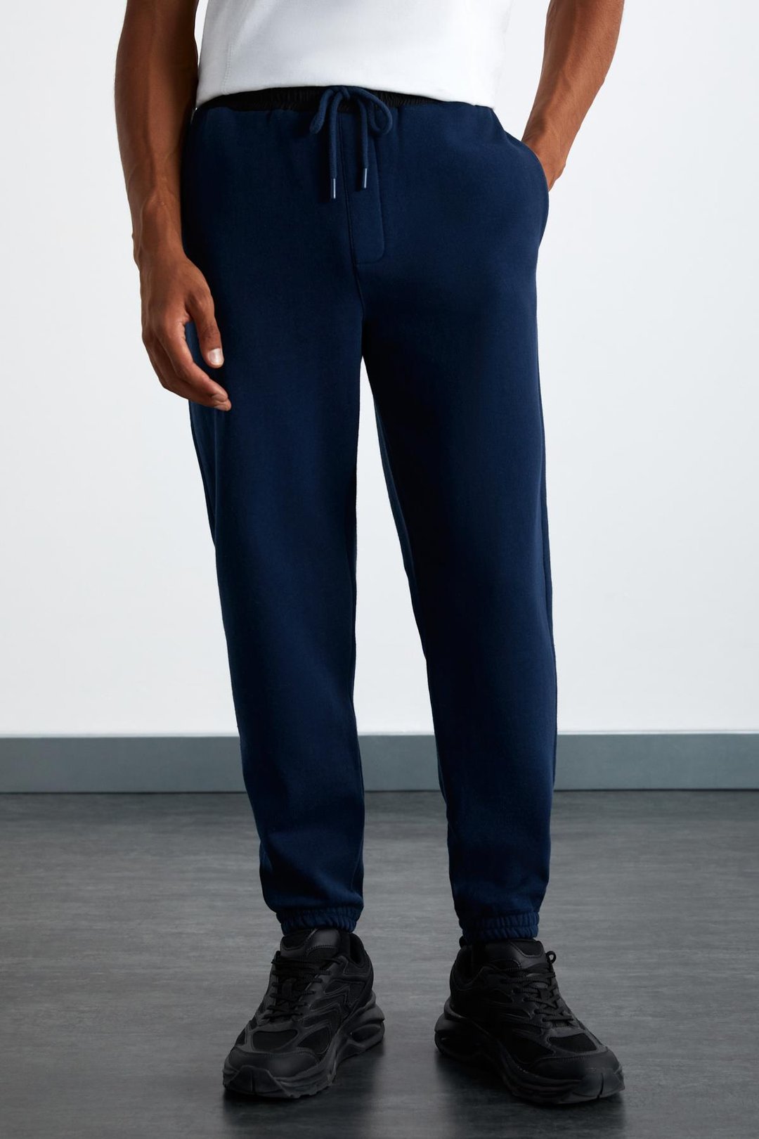 LUDWIG Erkek Organik Pamuklu Kumaşlı Paraşüt Fermuarlı Cepli İçi Polarlı Lacivert Eşofman Altı