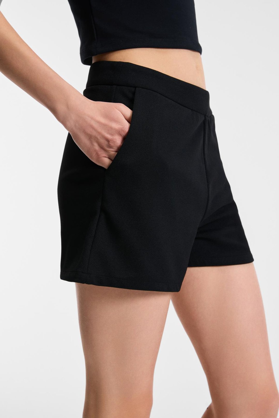 LYSENG Kadın Fermuarlı Regular Kısa Siyah Şort