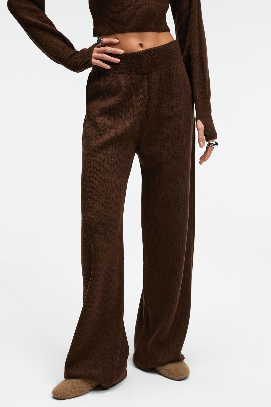 MARIPOSA Kadın Yuvarlak Yaka Çizgi Desenli Crop Geniş Paça Triko Kahverengi Alt-Üst Takım