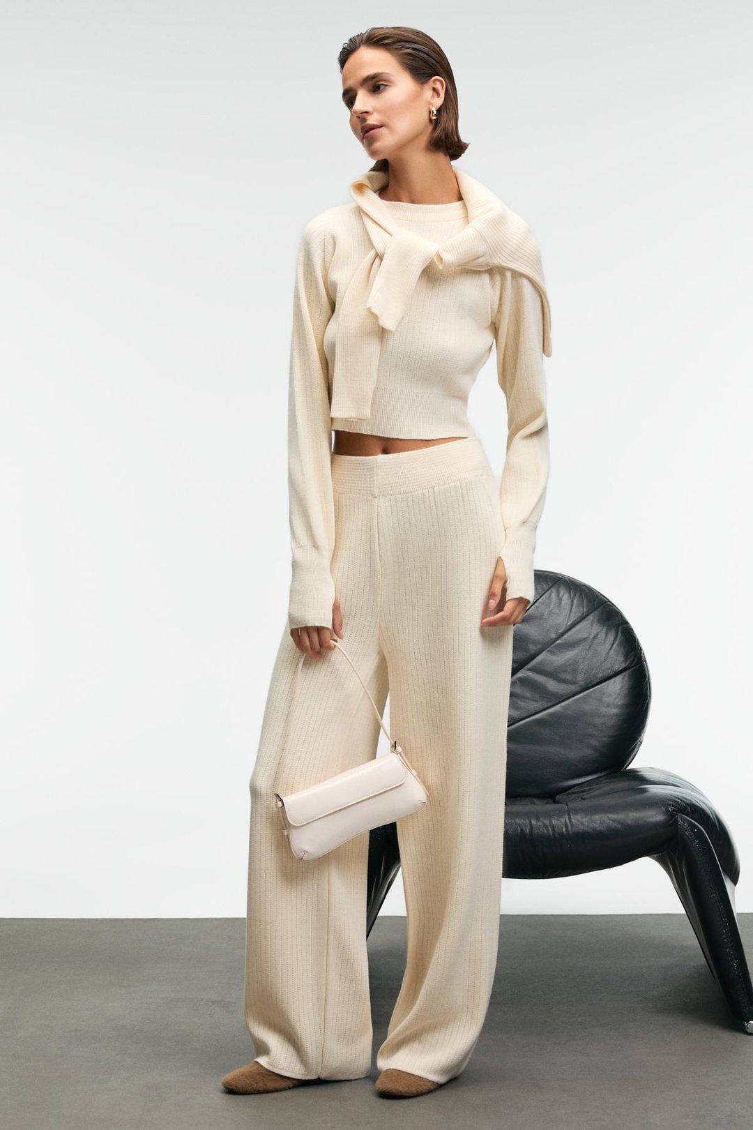 MARIPOSA Kadın Yuvarlak Yaka Çizgi Desenli Crop Geniş Paça Triko Ekru Alt-Üst Takım