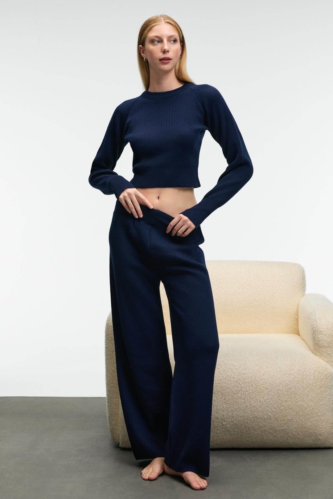 MARIPOSA Kadın Yuvarlak Yaka Çizgi Desenli Crop Geniş Paça Triko Lacivert Alt-Üst Takım