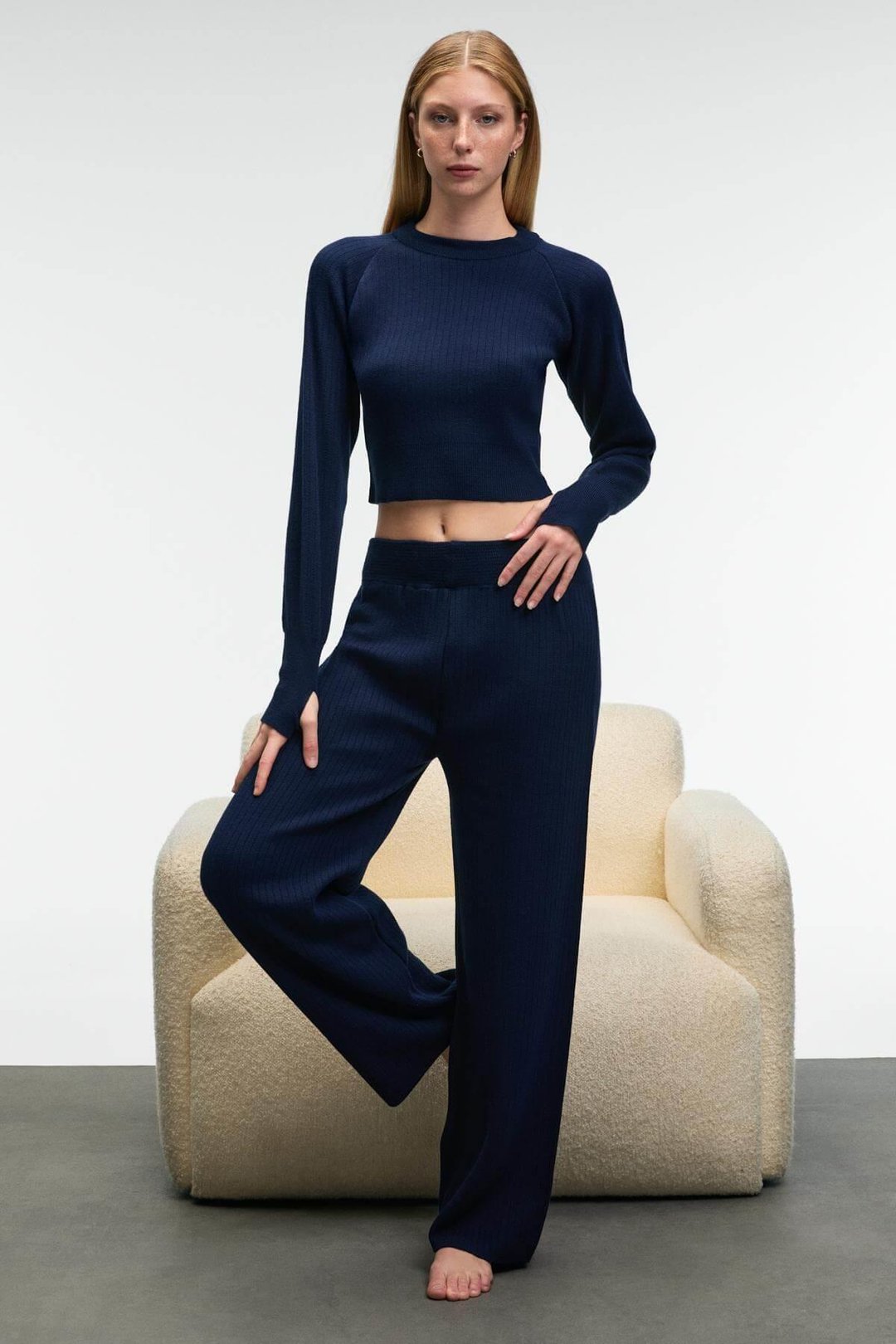 MARIPOSA Kadın Yuvarlak Yaka Çizgi Desenli Crop Geniş Paça Triko Lacivert Alt-Üst Takım