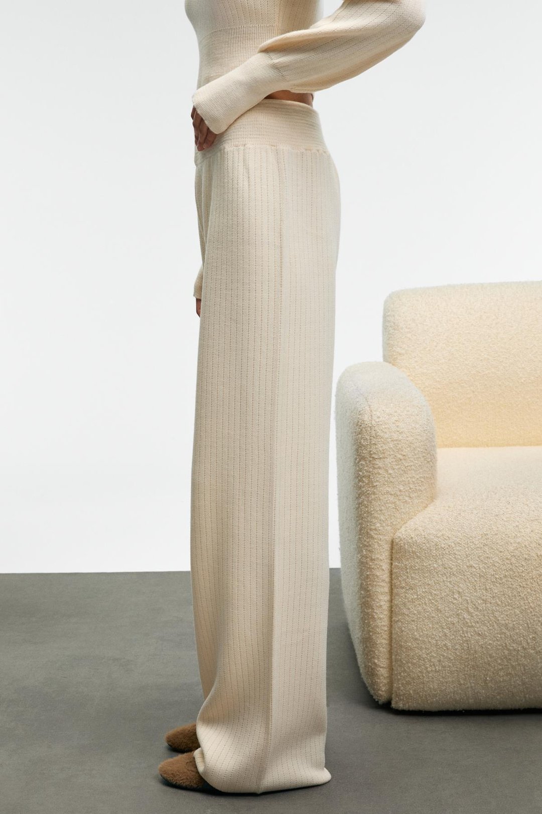 MARIPOSA Kadın Yuvarlak Yaka Çizgi Desenli Crop Geniş Paça Triko Ekru Alt-Üst Takım