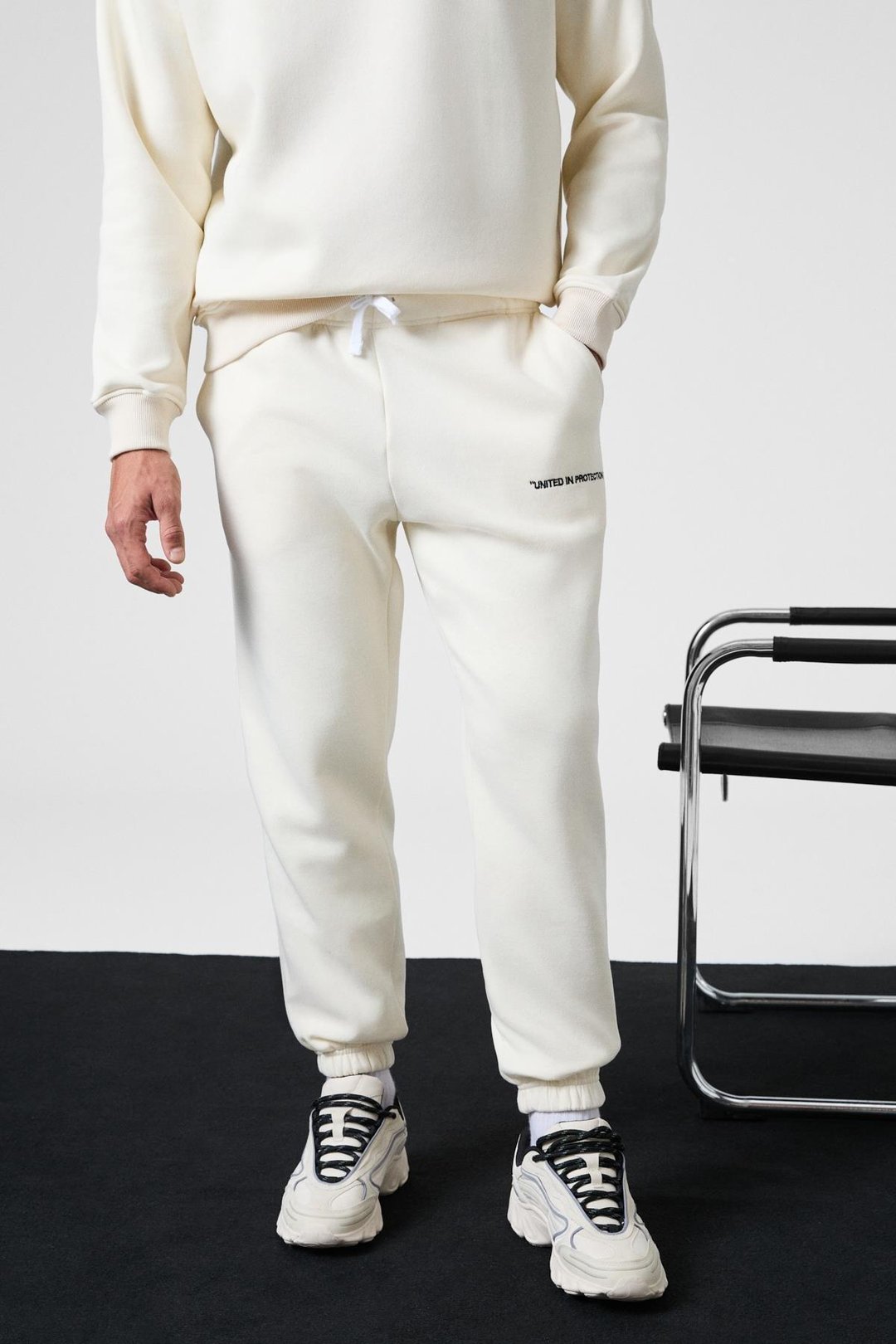 MARSHALL Erkek Pamuklu İçi Polarlı Nakışlı Relaxed Ekru Eşofman Takımı