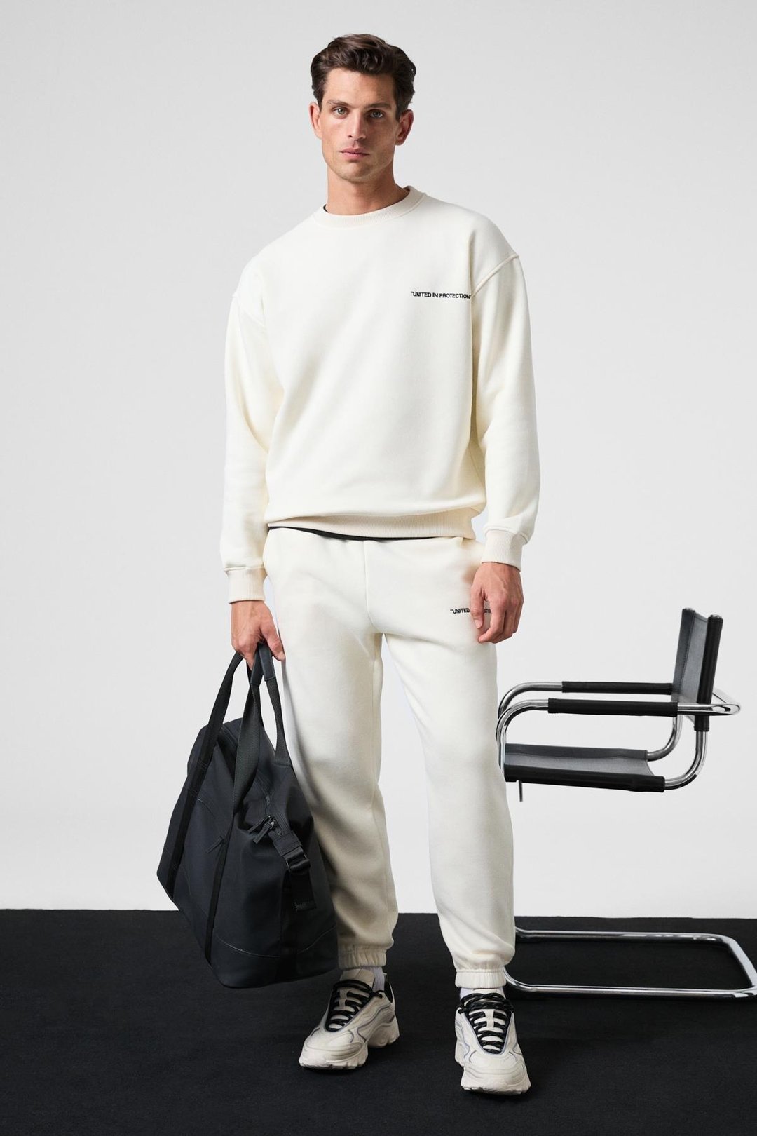 MARSHALL Erkek Pamuklu İçi Polarlı Nakışlı Relaxed Ekru Eşofman Takımı