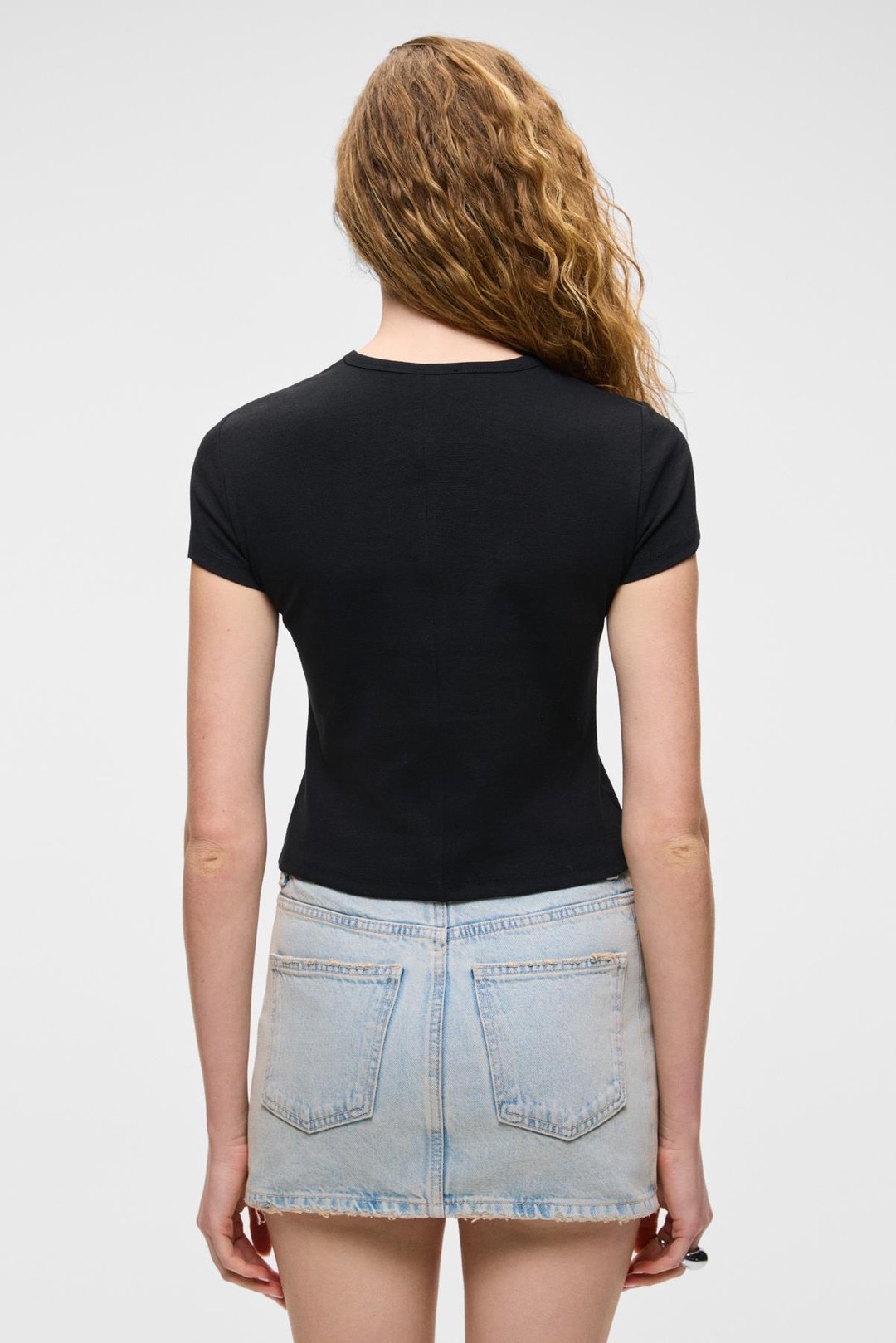 MASROUTI Kadın Slim Kısa V Yaka Kısa Kol Siyah T-Shirt