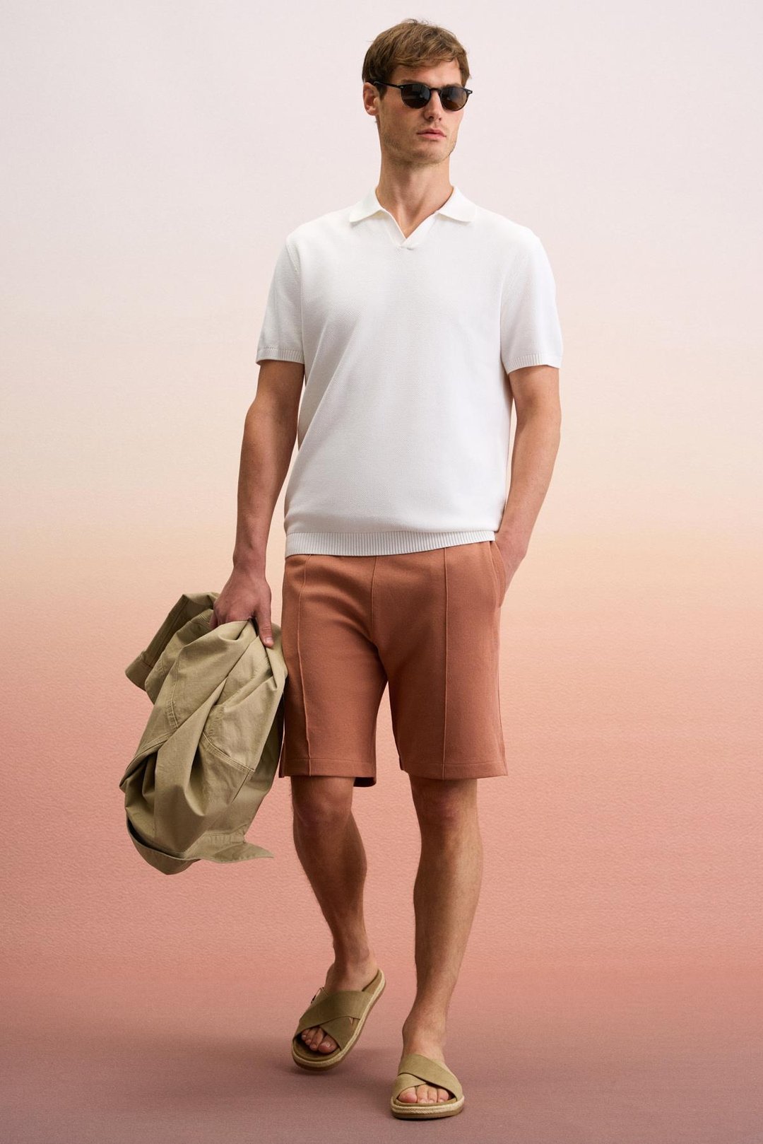 MATSEN Erkek Beli Lastikli Yan ve Arka Cepli Relaxed Kiremit Rengi Şort