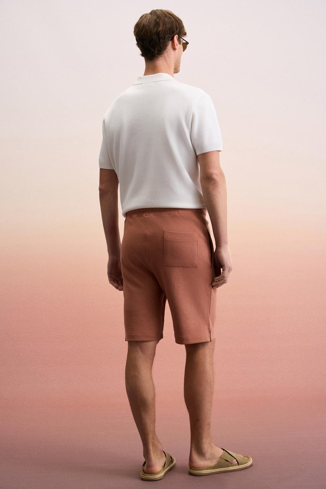 MATSEN Erkek Beli Lastikli Yan ve Arka Cepli Relaxed Kiremit Rengi Şort