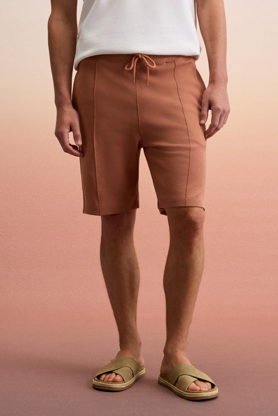 MATSEN Erkek Beli Lastikli Yan ve Arka Cepli Relaxed Kiremit Rengi Şort