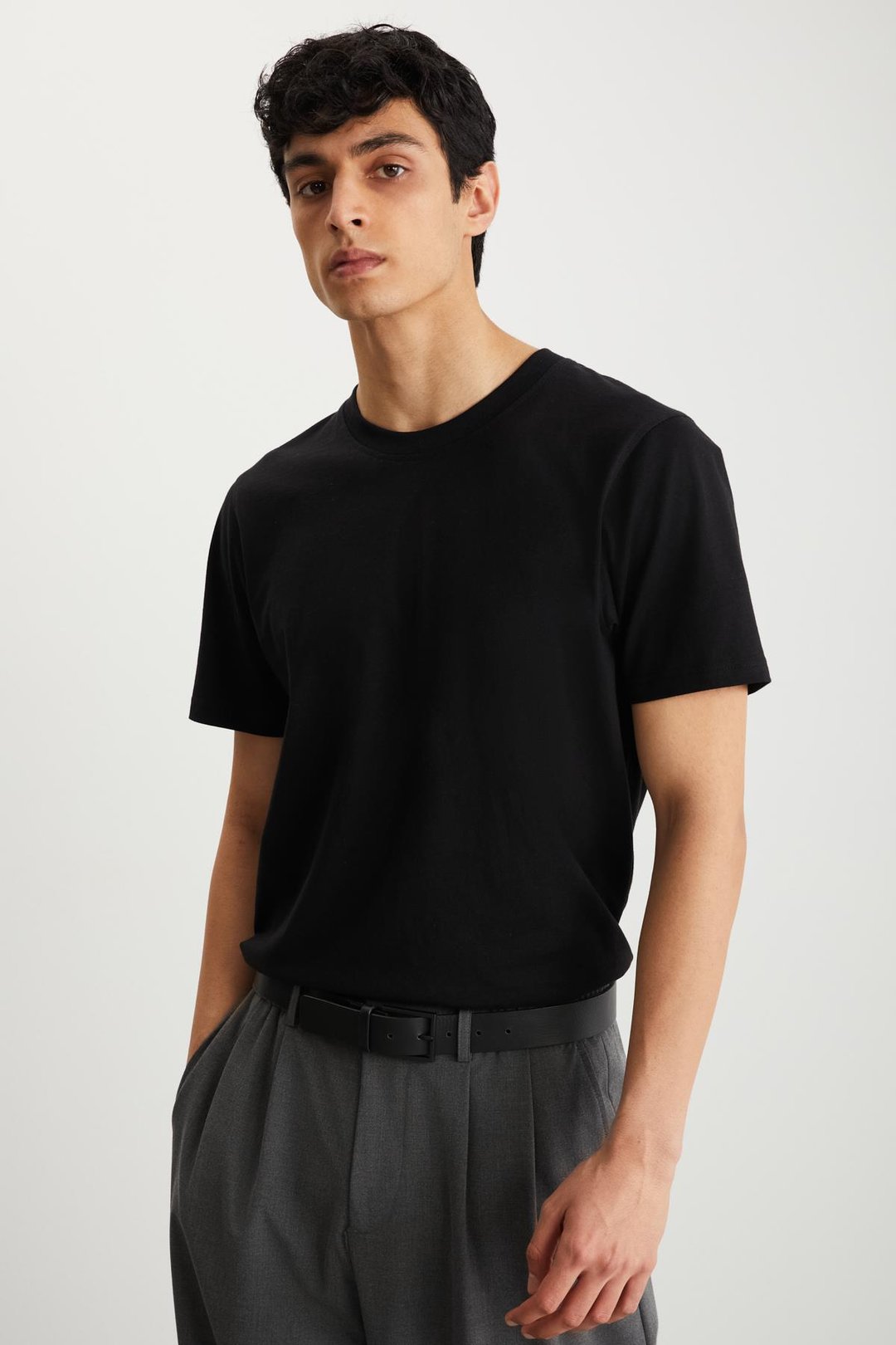 MICHEL Erkek Slim Fit Dar Kesim %100 Organik Pamuklu Yana Kayan Dikişli  Basic Örme Siyah T-Shirt