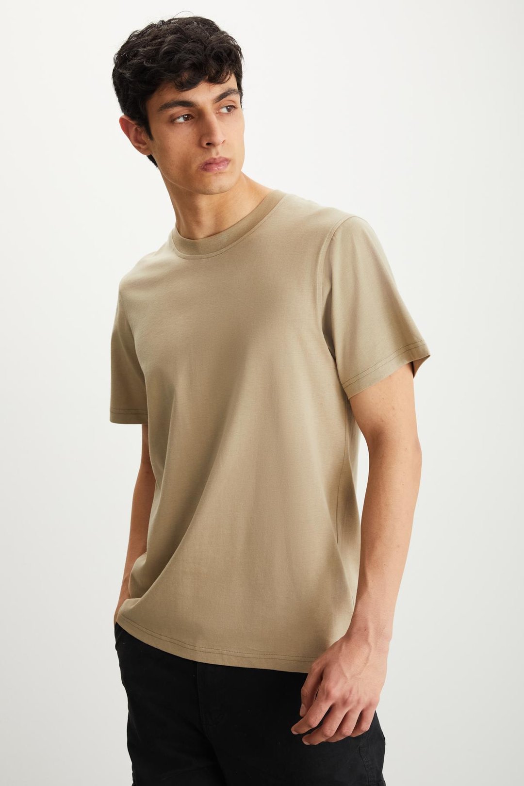 MICHEL Erkek Slim Fit Dar Kesim %100 Organik Pamuklu Yana Kayan Dikişli  Basic Örme Vizon T-Shirt