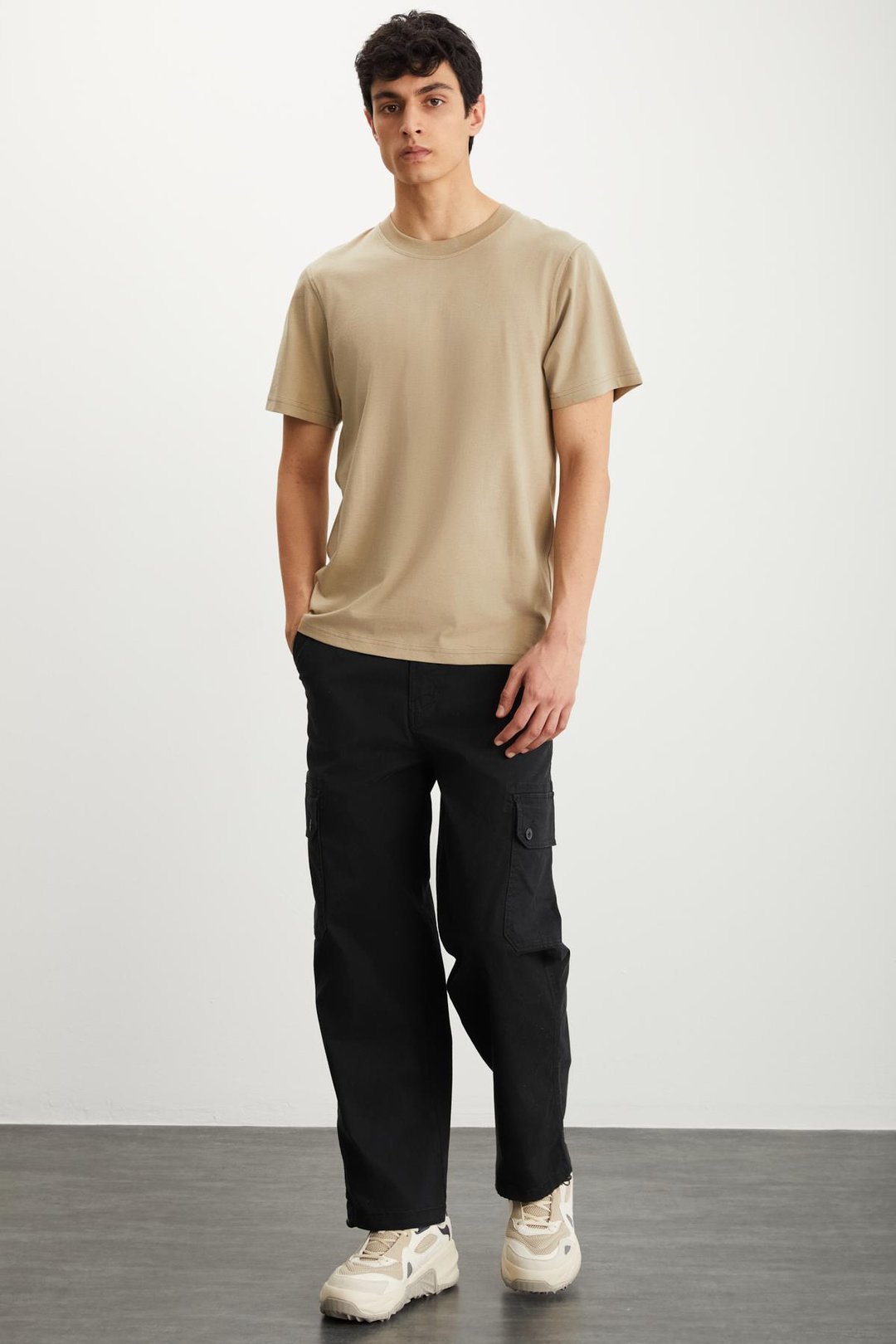 MICHEL Erkek Slim Fit Dar Kesim %100 Organik Pamuklu Yana Kayan Dikişli  Basic Örme Vizon T-Shirt