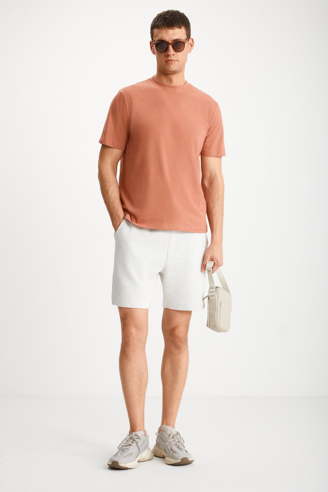 MICHEL Erkek Slim Fit Dar Kesim %100 Organik Pamuklu Yana Kayan Dikişli  Basic Örme Kiremit Rengi T-Shirt