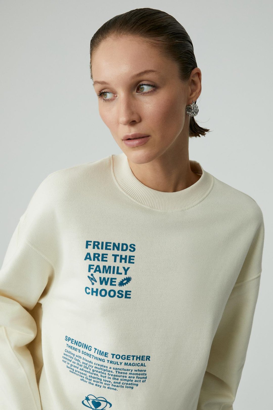 MODELITA Kadın Regular Baskılı Yuvarlak Yaka Ekru Sweatshirt Ekru Sweatshirt