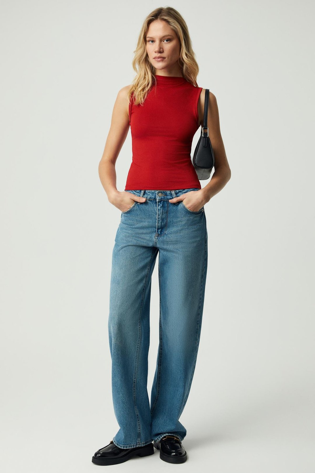 Monday Kadın Esnek Jarse Kumaşlı Vücüdu Saran Hafif Dik yaka Kırmızı Bluz